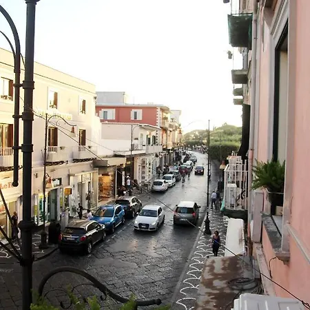 Oda ve Kahvaltı Luxury Pompei