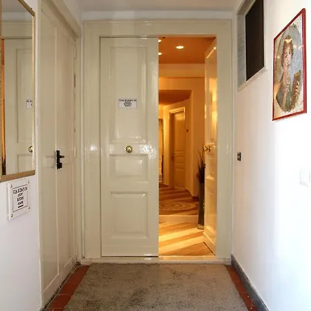 Oda ve Kahvaltı Luxury